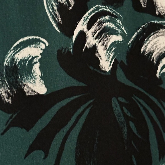 Vince Camuto floral blouse - Picture 3 of 3